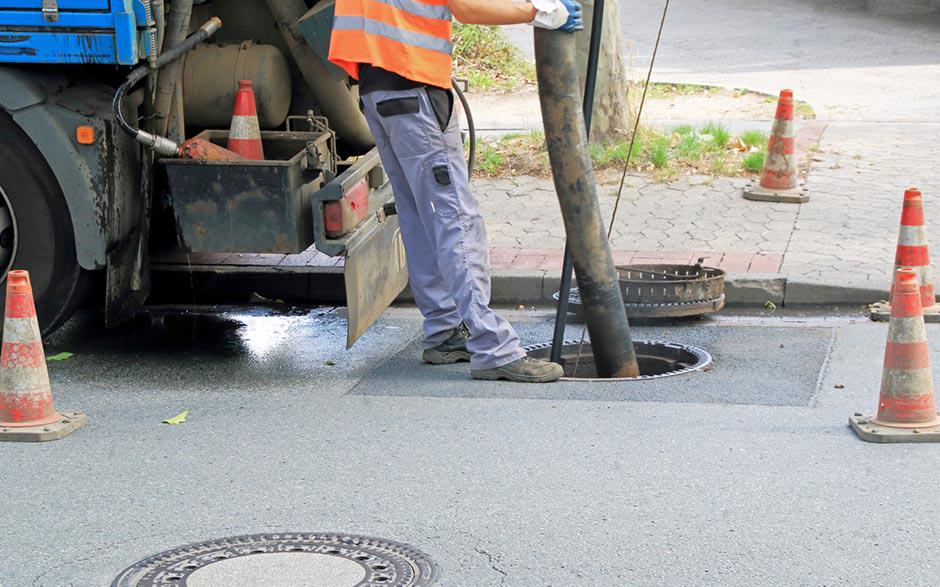 canalisation bouchée que faire Paris 12